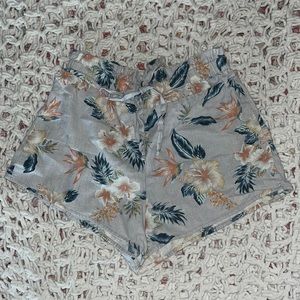 M floral linen shorts